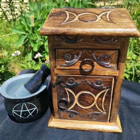 Incorporating Ritual Tools into Your Pagan Altar Cabinet